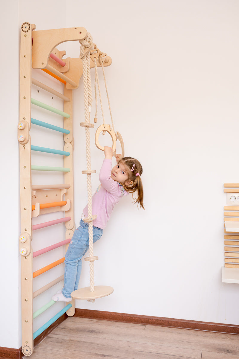 Foldable Climbing Pikler Triangle with Double-Sided Ramp